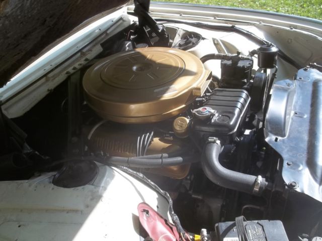 1963 white Ford Thunderbird Coupe