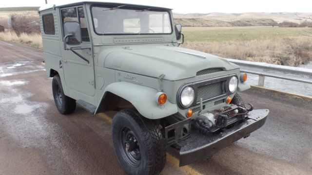 1963 Primer Toyota Land Cruiser SUV