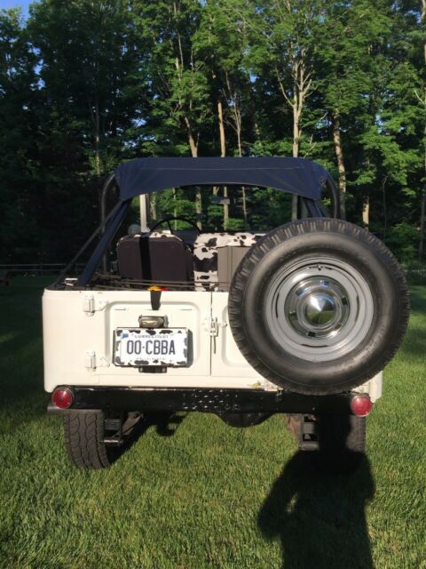 1963 White Toyota Land Cruiser JEEP
