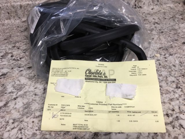 1963 BURGANDY/BEIGE Ford F-100 Cab & Chassis