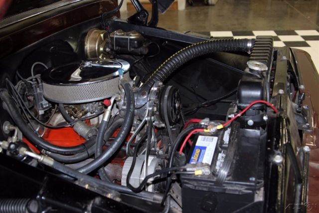 1963 Yellow Ford F-100 Pickup Truck