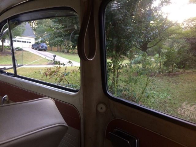 1963 pearl white Volkswagen Beetle - Classic Coupe