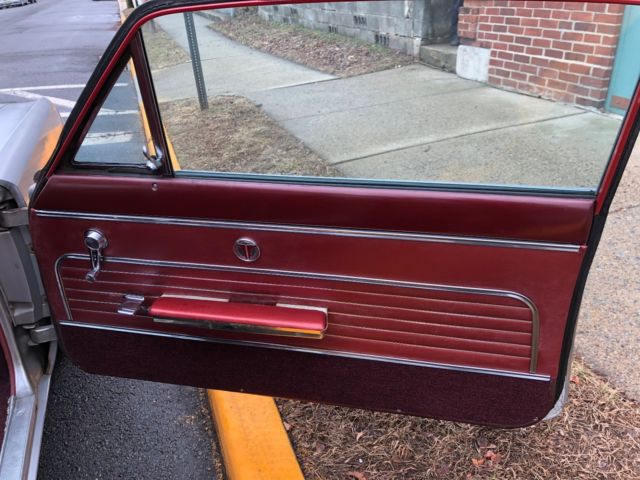 1963 Silver Oldsmobile Cutlass Coupe