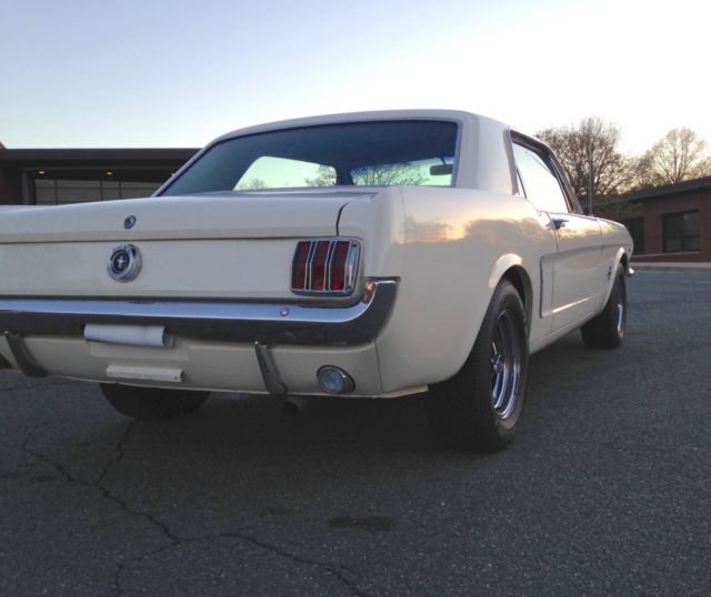 1965 White Ford Mustang Coupe