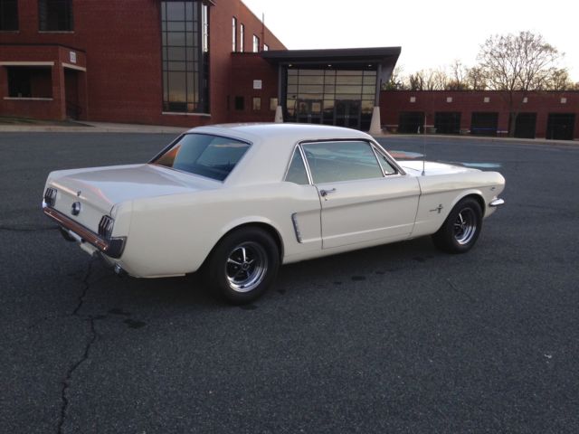 1965 White Ford Mustang Coupe