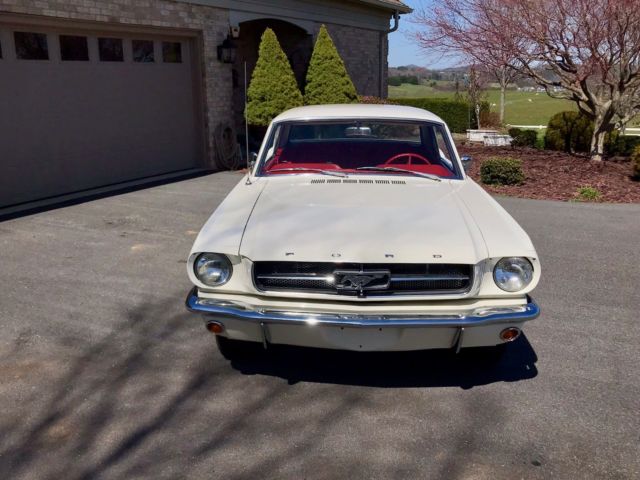 1964 White Ford Mustang