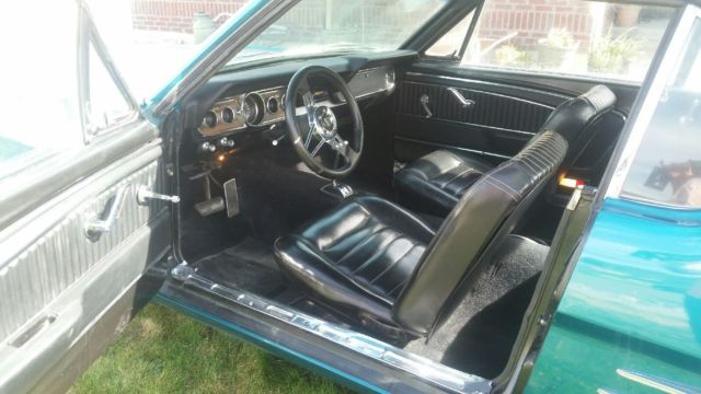 1966 Teal Ford Mustang