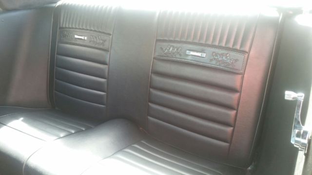 1966 Teal Ford Mustang