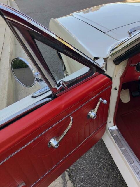 1965 White Ford Mustang Coupe