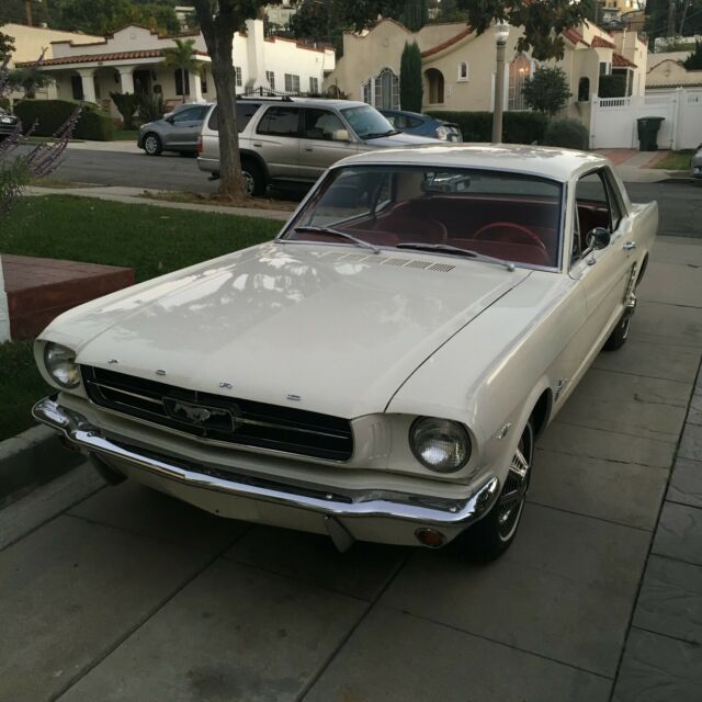 1965 White Ford Mustang Coupe