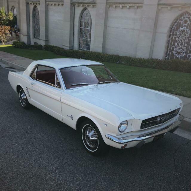 1965 White Ford Mustang Coupe