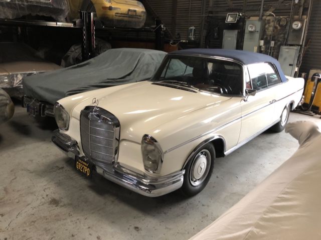 1964 White Mercedes-Benz 200-Series Convertible