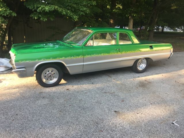 1964 Green Chevrolet Bel Air/150/210 Sedan