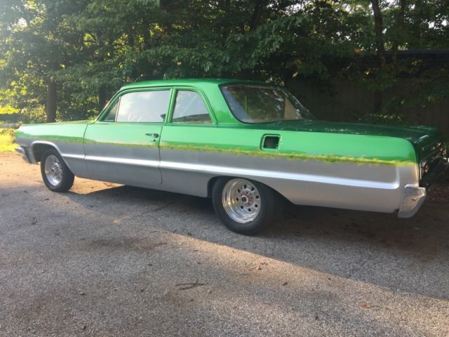 1964 Green Chevrolet Bel Air/150/210 Sedan