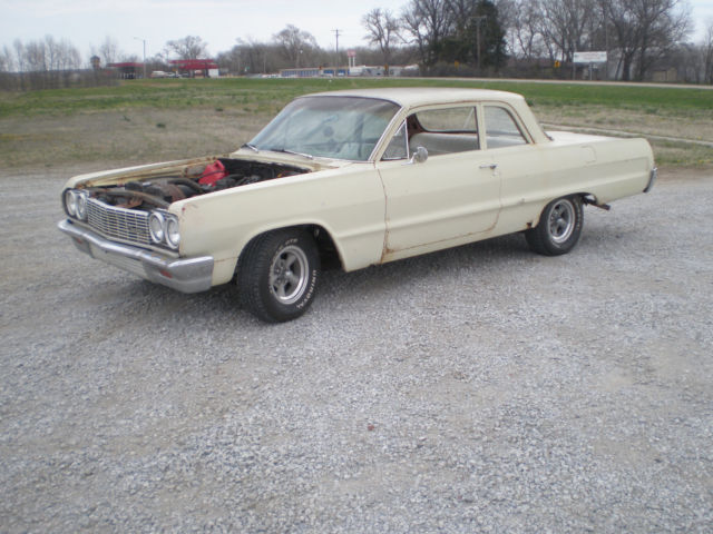 1964 Tan Chevrolet Bel Air/150/210 Sedan