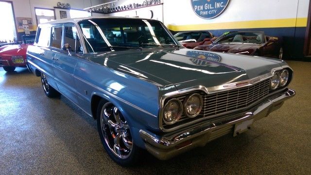 1964 Blue Chevrolet Bel Air/150/210 Wagon
