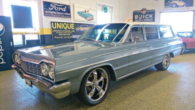 1964 Blue Chevrolet Bel Air/150/210 Wagon