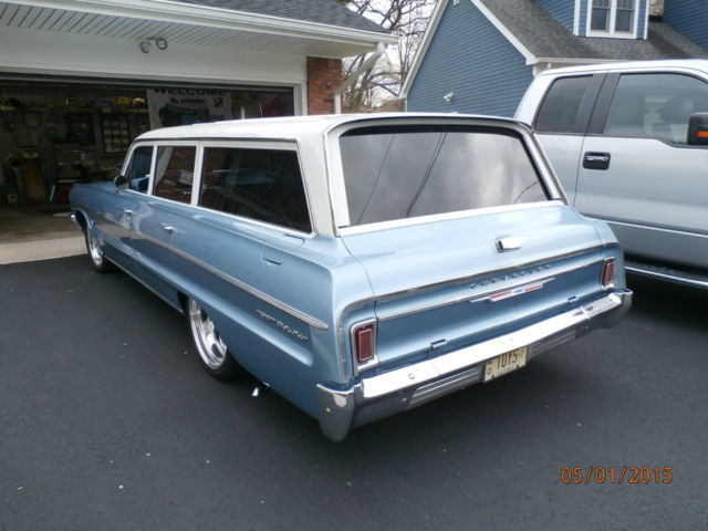 1964 Blue Chevrolet Bel Air/150/210 Wagon