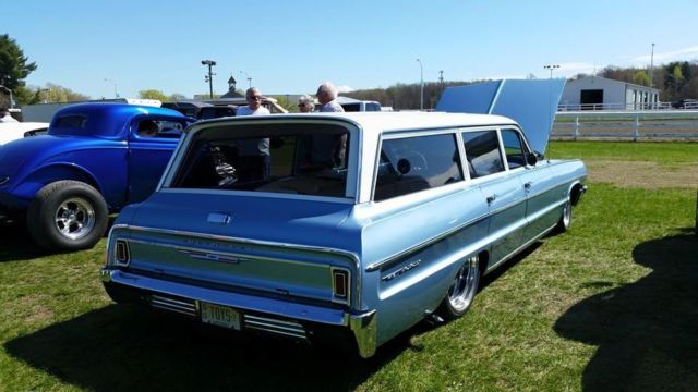 1964 Blue Chevrolet Bel Air/150/210 Wagon