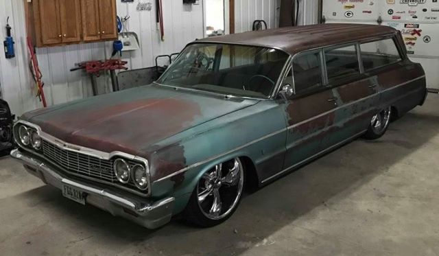 1964 blue Chevrolet Bel Air/150/210 Wagon