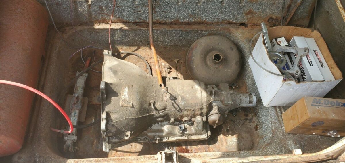 1964 White Chevrolet Bel Air/150/210 Sedan