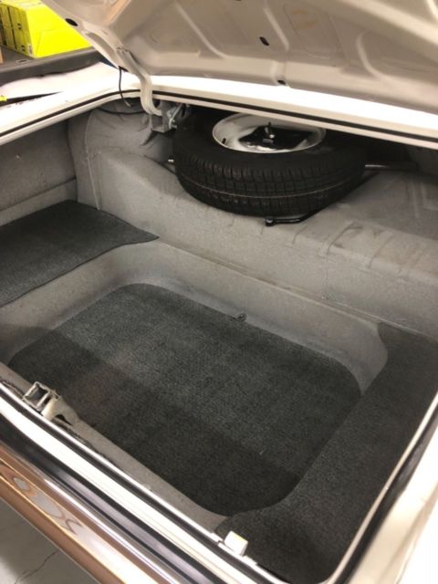 1964 White Chevrolet Impala Coupe