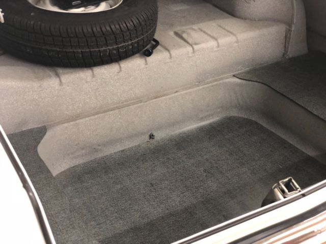 1964 White Chevrolet Impala Coupe