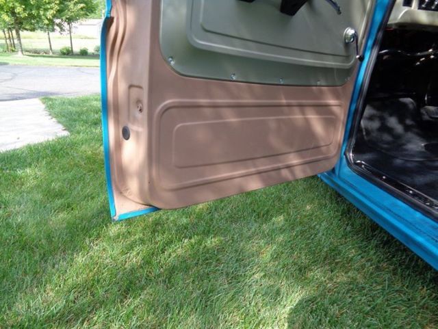 1964 Blue Chevrolet C-10 Standard Cab Pickup