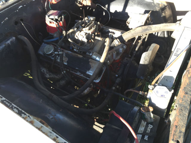 1964 White Chevrolet Chevelle Sedan