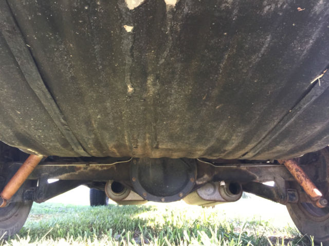 1964 White Chevrolet Chevelle Sedan