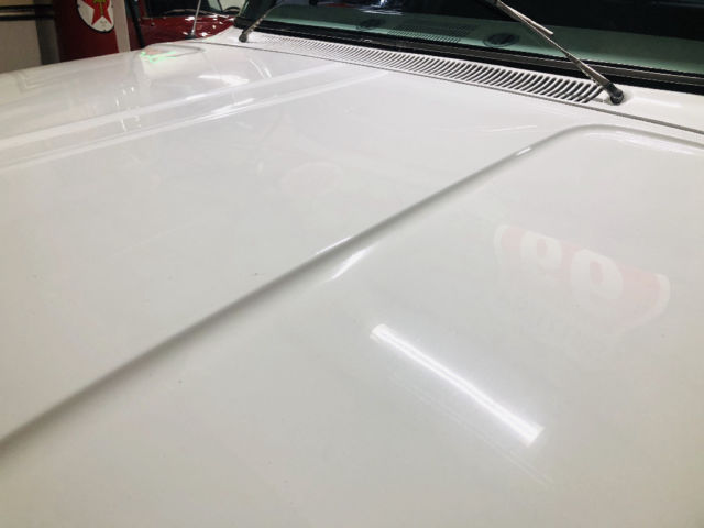 1964 White Chevrolet C-10 --