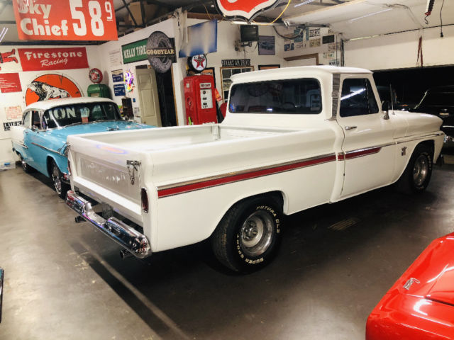 1964 White Chevrolet C-10 --
