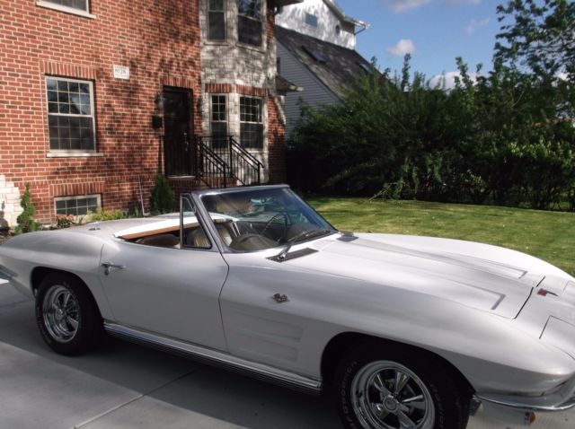 1964 Pear White Chevrolet Corvette Convertible