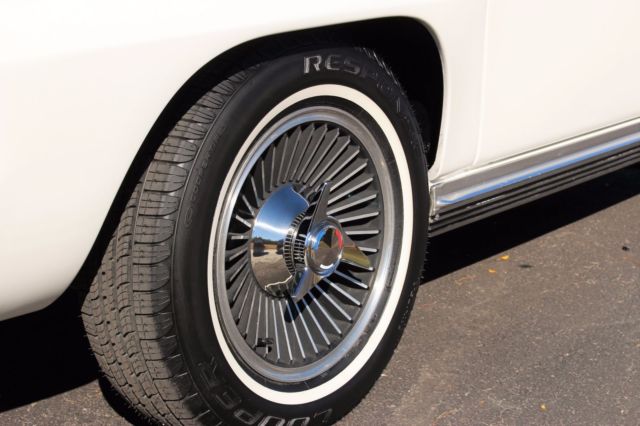 1964 White Chevrolet Corvette Convertible