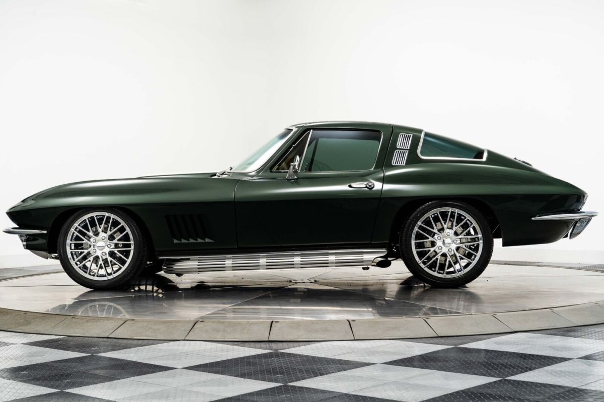 1964 Green Chevrolet Corvette 2D Coupe