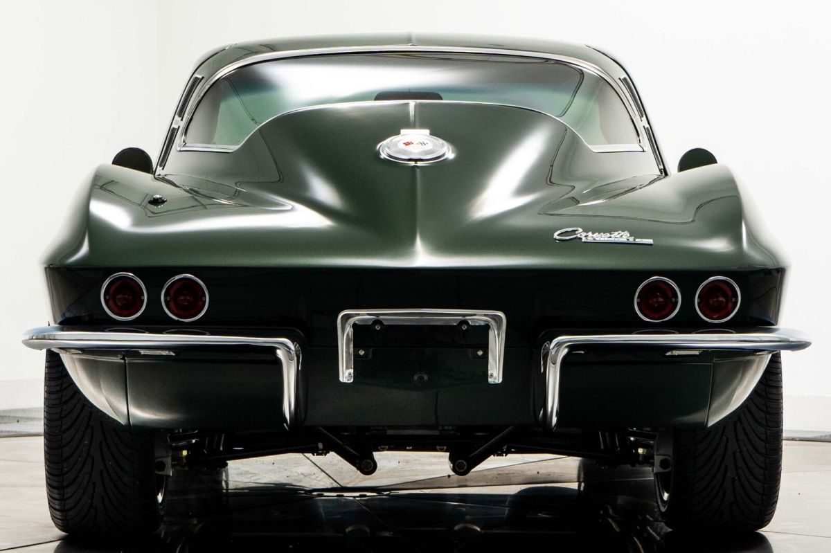 1964 Green Chevrolet Corvette 2D Coupe