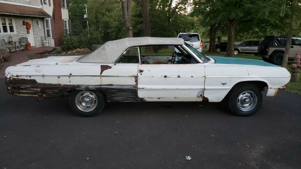1964 White Chevrolet Impala --convertible