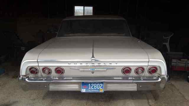 1964 Ivory Chevrolet Impala Sedan