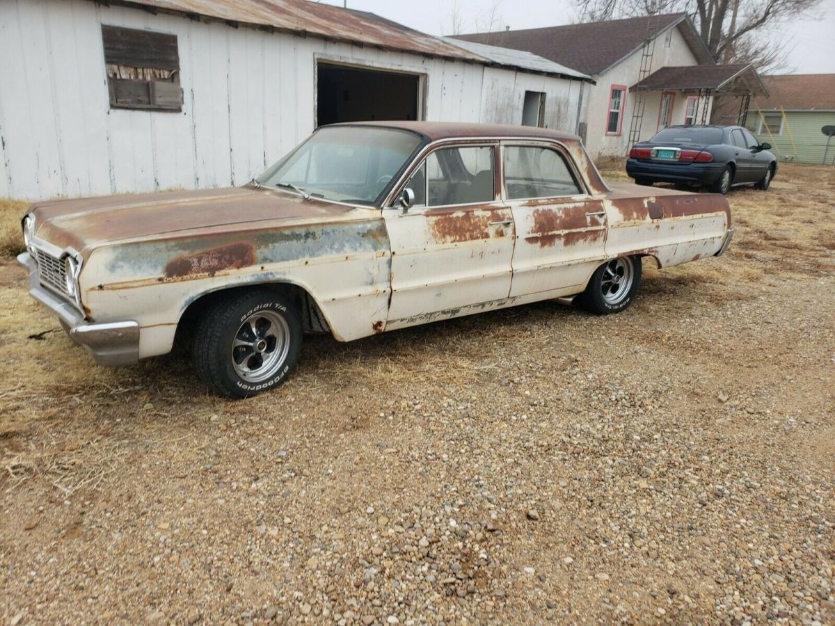 1964 Chevrolet Impala Sedan