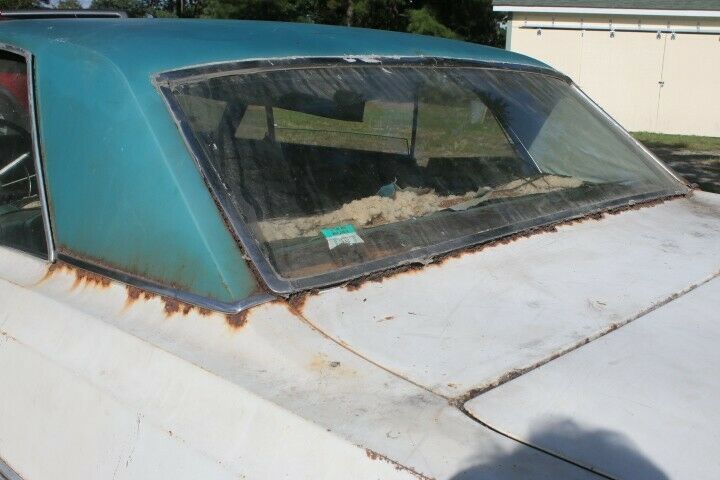 1964 White Chevrolet Chevelle Coupe