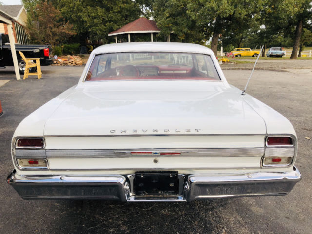 1964 White Chevrolet Malibu --