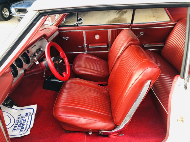 1964 White Chevrolet Malibu --