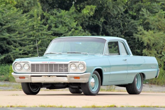 1964 Blue Chevrolet Bel Air/150/210 Sedan