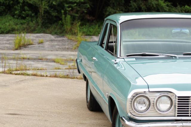 1964 Blue Chevrolet Bel Air/150/210 Sedan