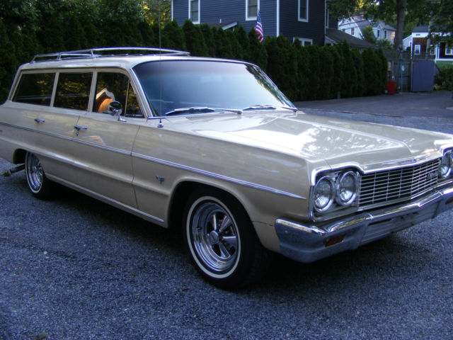 1964 Tan Chevrolet Bel Air/150/210 station wagon  9 pass
