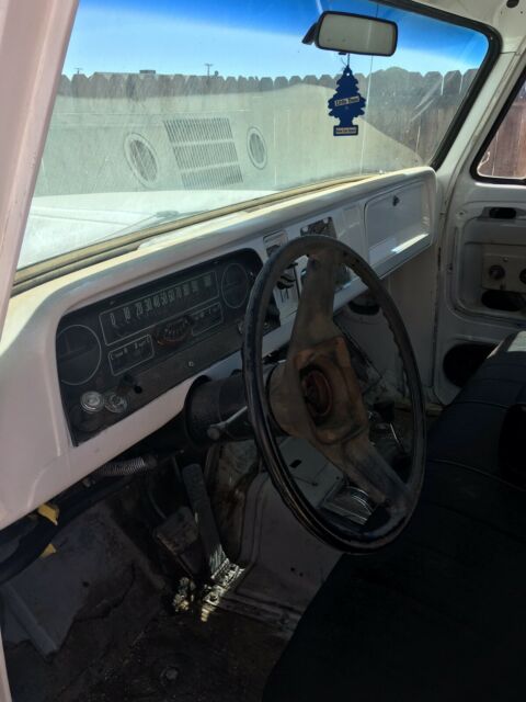 1964 White Chevrolet C-10 Long bed Step Side