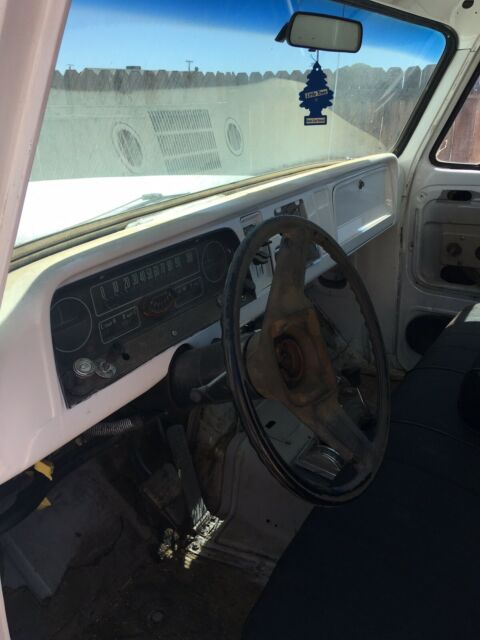 1964 White Chevrolet C-10 Long bed Step Side