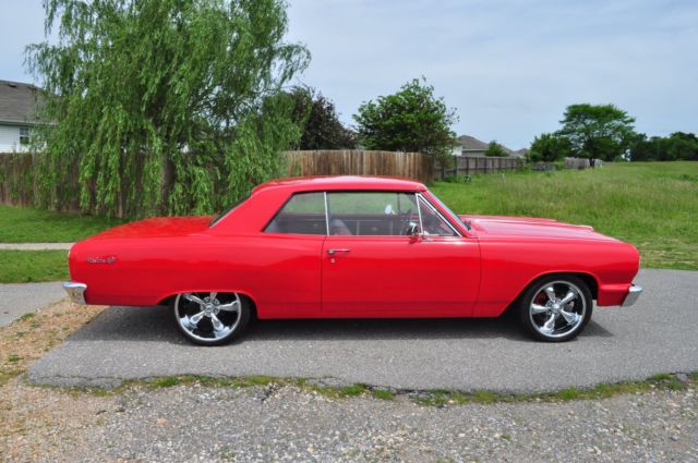 1964 Red Chevrolet Chevelle Coupe