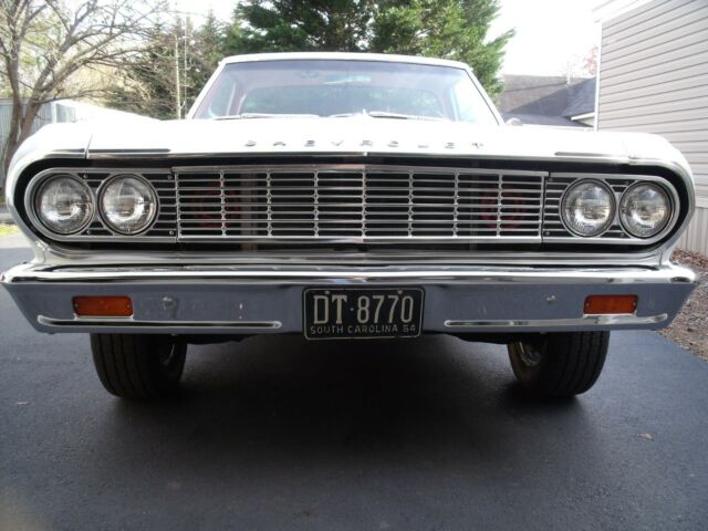 1964 White Chevrolet El Camino