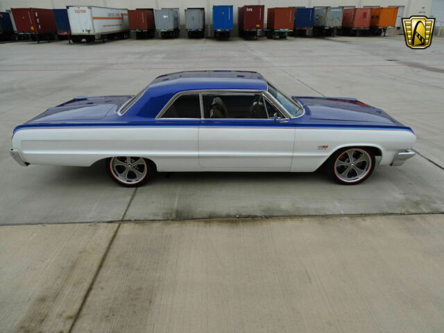 1964 blue /white Chevrolet Impala Coupe